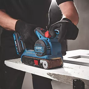 Erbauer EBS18-Li 18V Cordless Belt Sander - Bare Unit | Compact & Brushless Design 3 Erbauer EBS18-Li 18V Cordless Belt Sander - Bare Unit | Compact & Brushless Design - Image 3