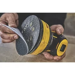 DeWalt DWE6423-GB 125mm Electric Random Orbit Sander 230V - Powerful and Efficient Sanding Tool 9 DeWalt DWE6423-GB 125mm Electric Random Orbit Sander 230V - Powerful and Efficient Sanding Tool -Power Tool Batteries Shop 3887G A3